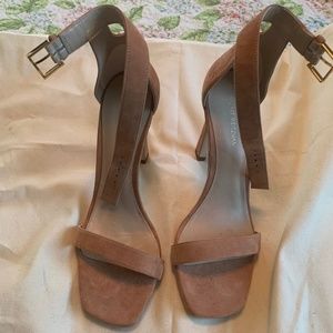 Stuart Weizman Shoes